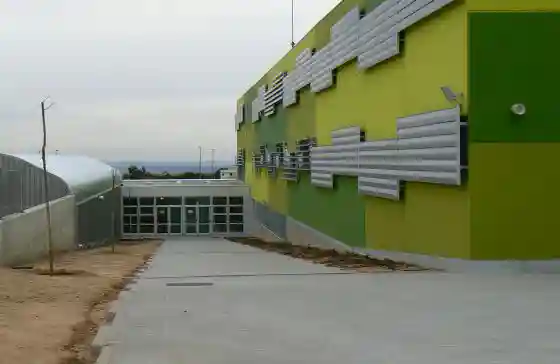 La Escuela